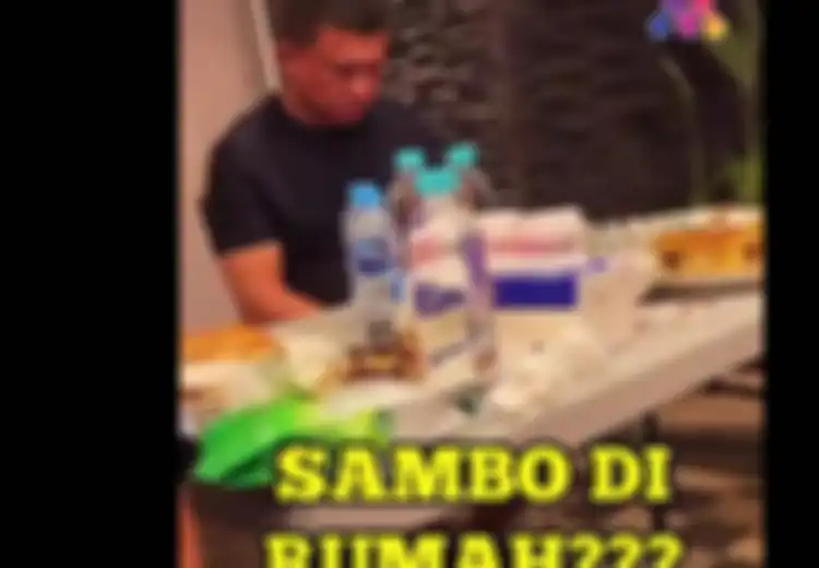 Viral Foto Sosok Ferdy Sambo di Rumah Tidak Ditahan Ternyata Benar Foto Dirinya Tapi Ini Fakta di Baliknya!
