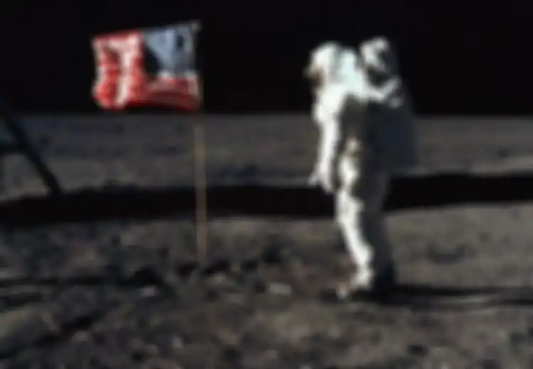 Sosok Neil Armstrong, Astronot Pertama yang Menjejakkan Kaki di Bulan Tepat 52 Tahun Lalu