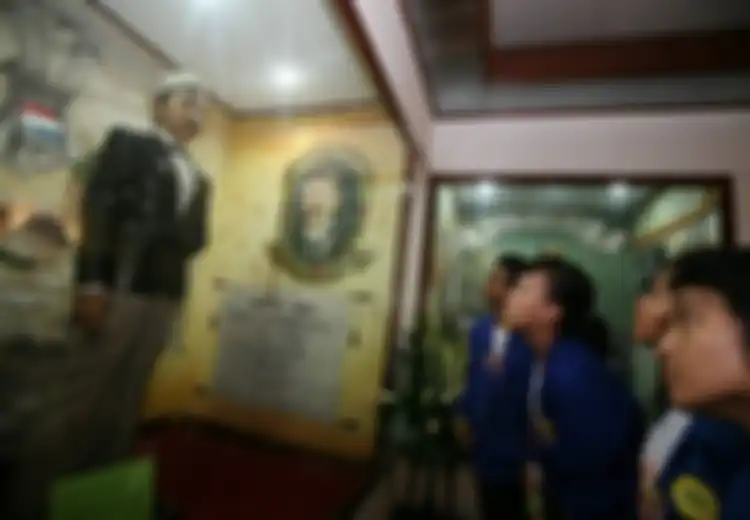 Dikenal Sebagai Gurunya Tokoh Zaman Pergerakan, Sosok Ini Justru Menjalani Akhir Hayatnya Dengan Getir