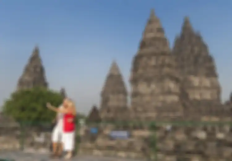 Bagaimana Pengaruh Kebudayaan Hindu-Buddha dalam Persebaran Penduduk di Indonesia?