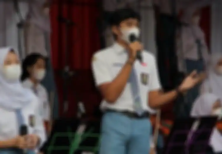 Bagaimana Cara Anda Jika Menjadi Seorang Ketua OSIS Jika Ada yang Tak Paham Organisasi