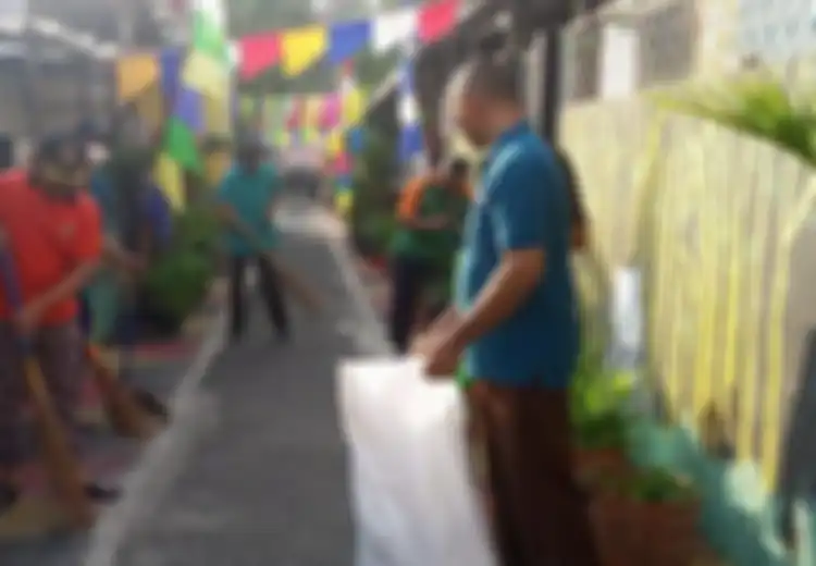 Jika Kalian Menjadi Ketua RW, Bagaimana Cara Kalian Menyelesaikan Persoalan Warga yang Tak Mau Bekerja Bakti