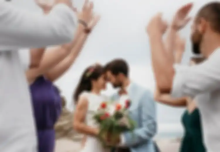 35 Kata-kata Ucapan Pernikahan Simple untuk Teman, Cocok Jadi Caption