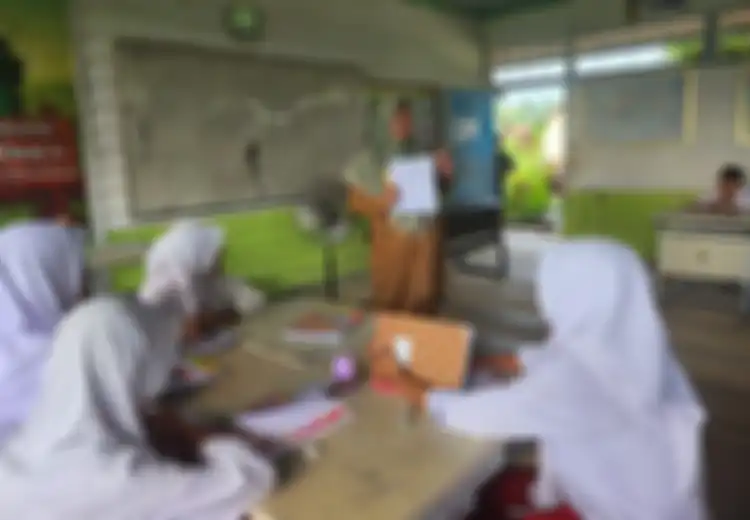 35 Ucapan Selamat Hari Guru dari Anak SD yang Menyentuh Hati