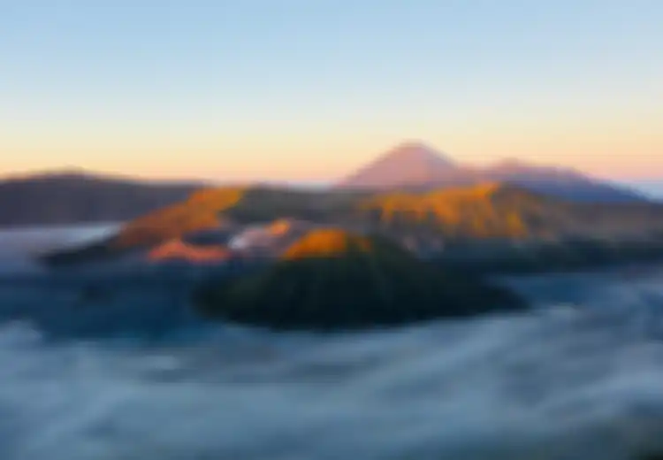 Erupsi Bromo Justru Dianggap Sebagai Berkah, Inilah Tradisi Suku Tengger Semeru Mesyukuri Erupsi Merapi