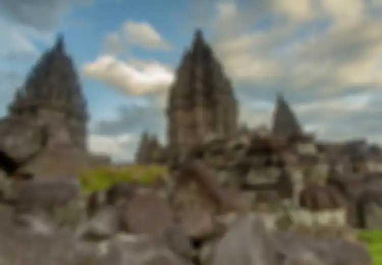 Mengapa Kita Harus Menjaga Peninggalan Sejarah Daerah Tempat Tinggal?