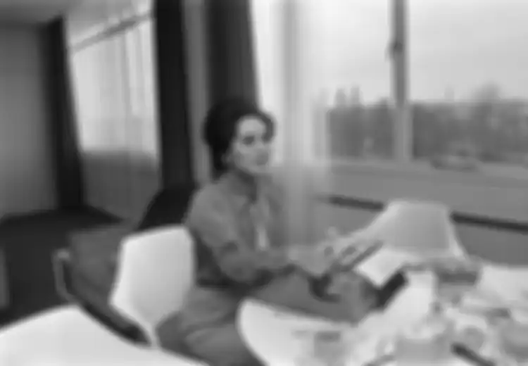 Ketika Soeharto Memberikan 3 Opsi Kepada Ratwa Sari Dewi Terkait Nasib Bung Karno, Sinyal Kekalahan