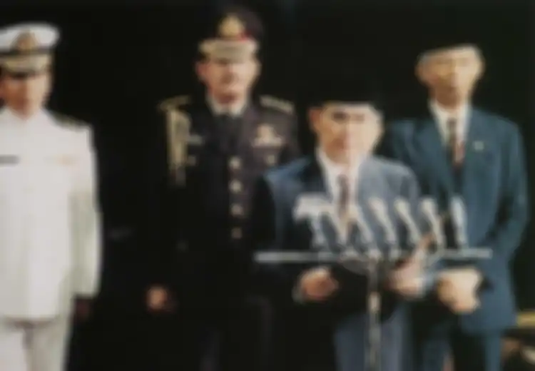 Wakil Presiden Yang Tak Diingkan Pak Harto, Beginilah Karier Try Sutristro Dari Loper Koran Hingga Ajudan Presiden