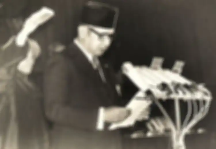 Hal-hal yang Menjadi Penguatan Negara dan Kelemahan Kebijakan Orde Baru bagi Pembangunan Masyarakat Indonesia