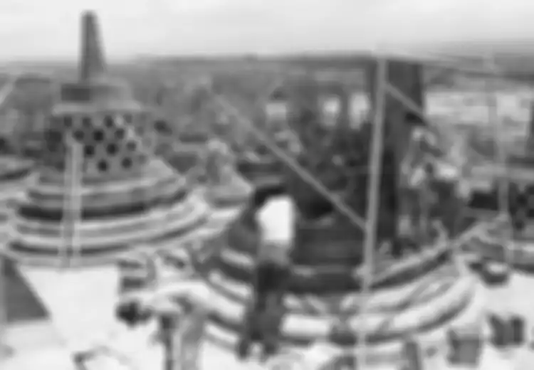 Benarkah Dulu Candi Borobudur Dibangun Di Tengah Danau? Apa Buktinya?