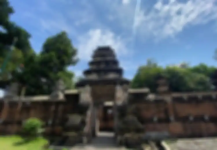 Contoh Makam Sebagai Peninggalan Sejarah di Masa Kerajaan Islam