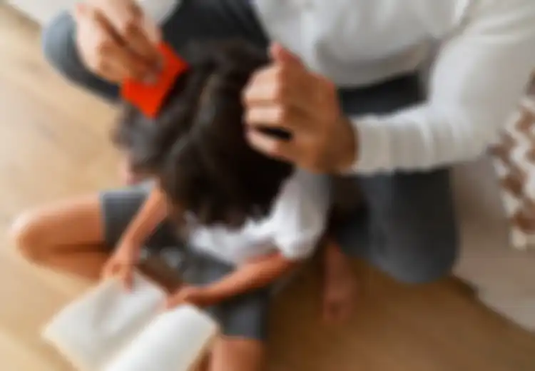 Rahasia Rambut Sehat dan Berkilau Meski Sering Dicatok: Tips Perawatan Alami