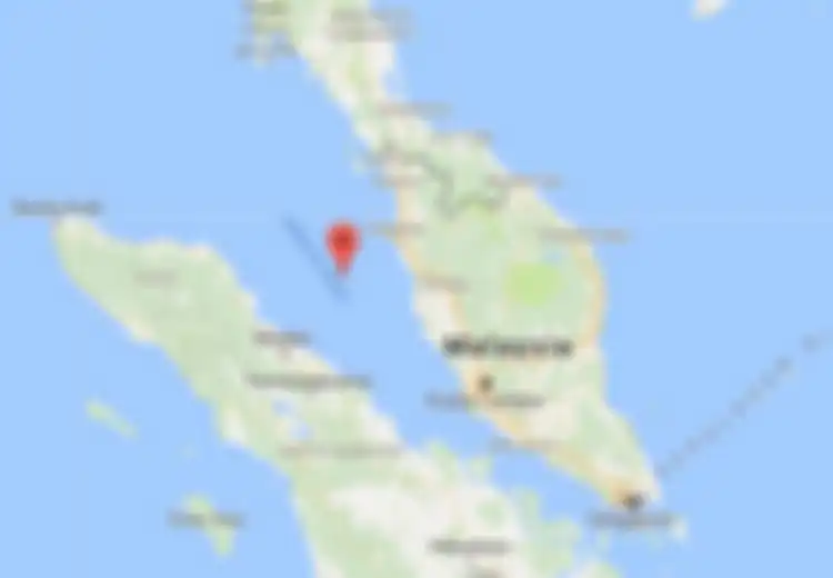 Mengapa Selat Malaka Menjadi Ramai Perdagangan dan Menjadi Tempat yang Strategis untuk Perdagangan?
