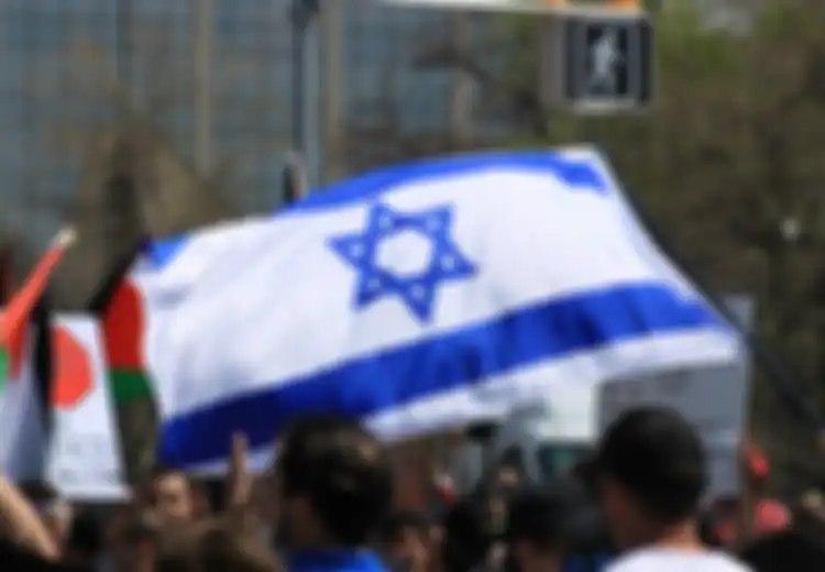 Penyebab Aksi Nekat Anggota Parlemen Tunisia Robek Bendera Israel