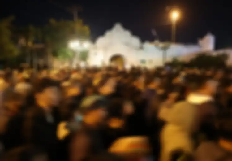 Terinspirasi Hijrah Nabi Muhammad, Ternyata Ini Alasan Tradisi Mubeng Beteng Maujud