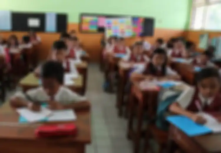 Bagaimana Pendidikan Dapat Mengubah Manusia Menjadi Cerdas dan Berkarakter?