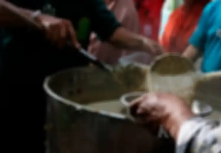 Maujud Sejak 1985, Ternyata Begini Riwayat Bubur Samin Banjar Menu Takjil Legendaris Masjid Darussalam Solo