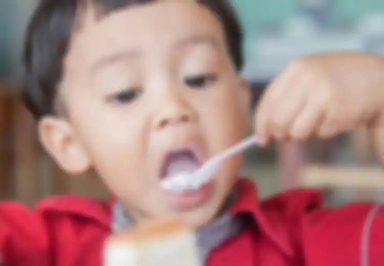 Tak Semua Anak Kurang Gizi Itu Miskin