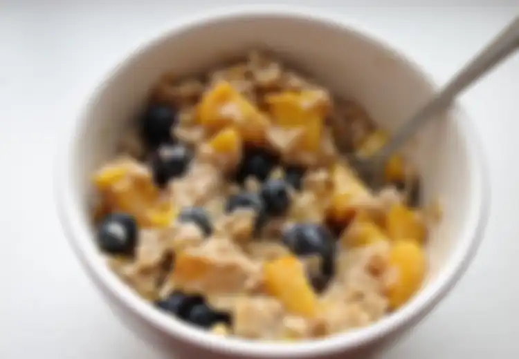 Bubur Oatmeal Lebih Mengenyangkan dari Sereal