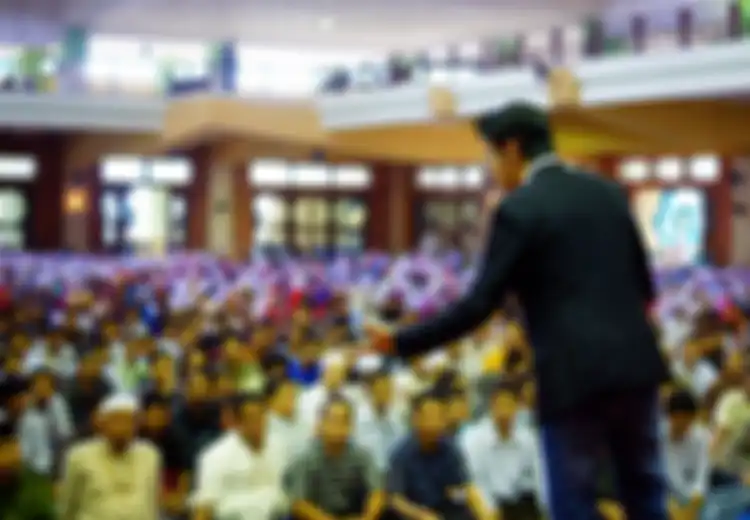 Ippho Santosa: Ingin Sukses? Sukseskan Orang Lain!