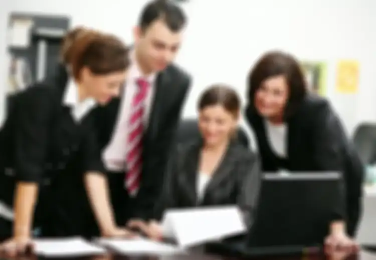 Meminimalisir Efek Negatif Politik Kantor?