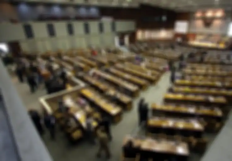 Jimat Pemilu Itu Berharga Miliaran Rupiah