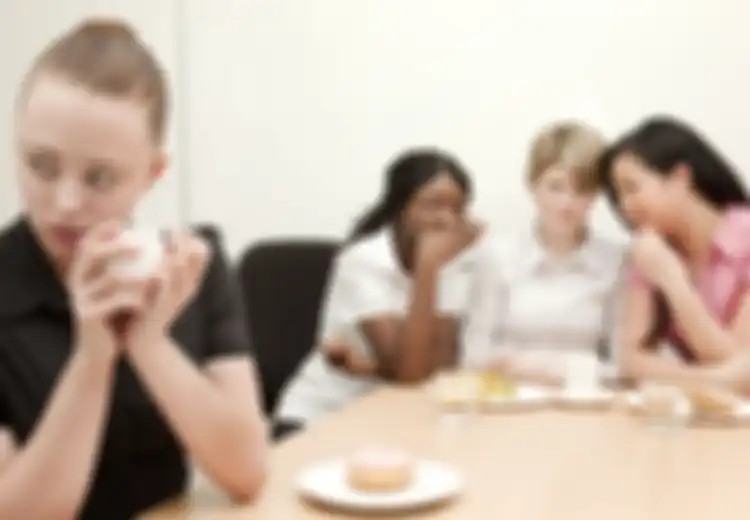 Terus-terusan Sengaja Dibuat Gagal, Jangan-jangan Anda Korban Bullying di Kantor