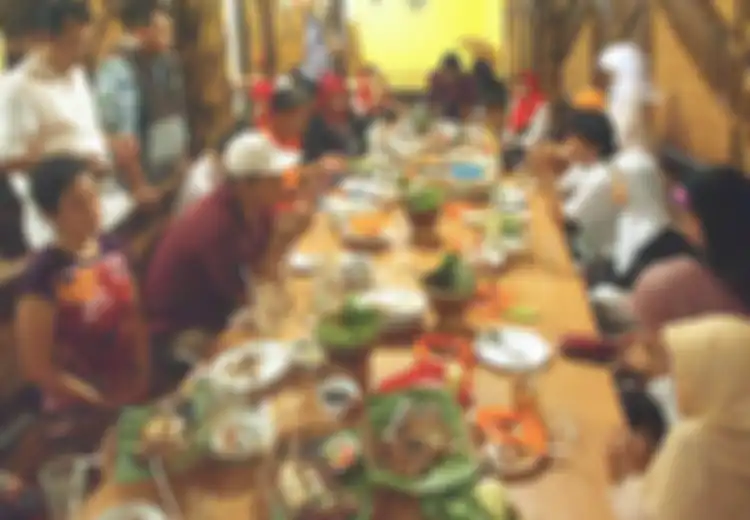 Pecak Gurame dengan Bumbu Sunda-Betawi