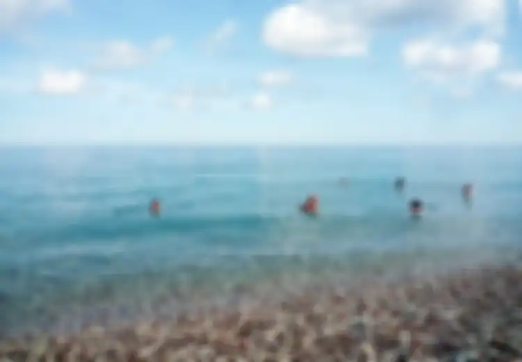 Warna-warni Batu Pantai Kolbano