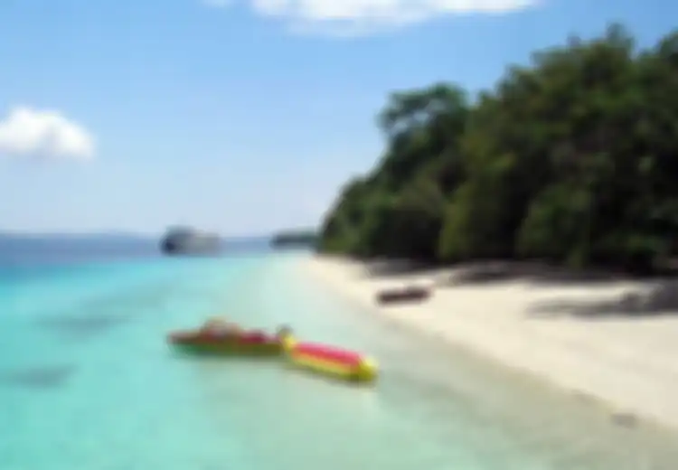 Ambon dan Pulau-pulau Bersejarah