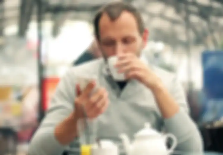 Sering Mengecek Smartphone Tanda Depresi