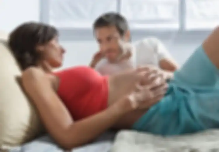Apakah Aman Melakukan Seks Oral pada Istri yang Sedang Hamil?