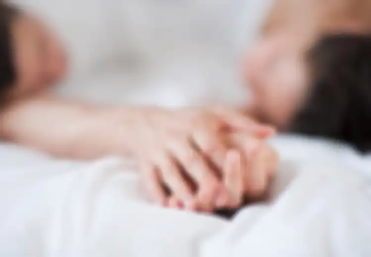 Kista Ovariumnya Pecah, Perempuan Ini Hampir Meninggal Dunia Saat Berhubungan Seks