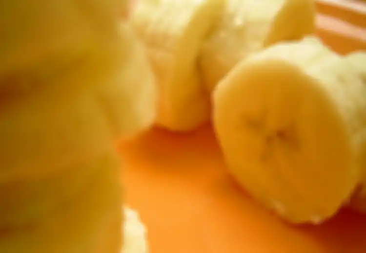 Daripada Apel, Mending Pisang