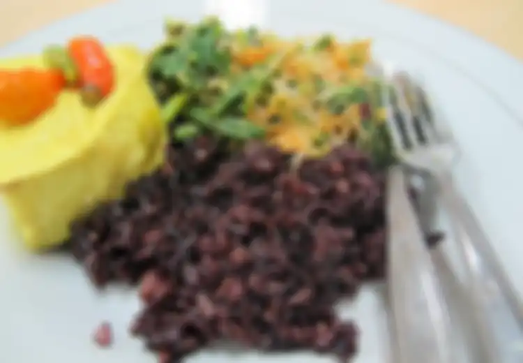 Mengenal Manfaat Nasi dari Beras Hitam
