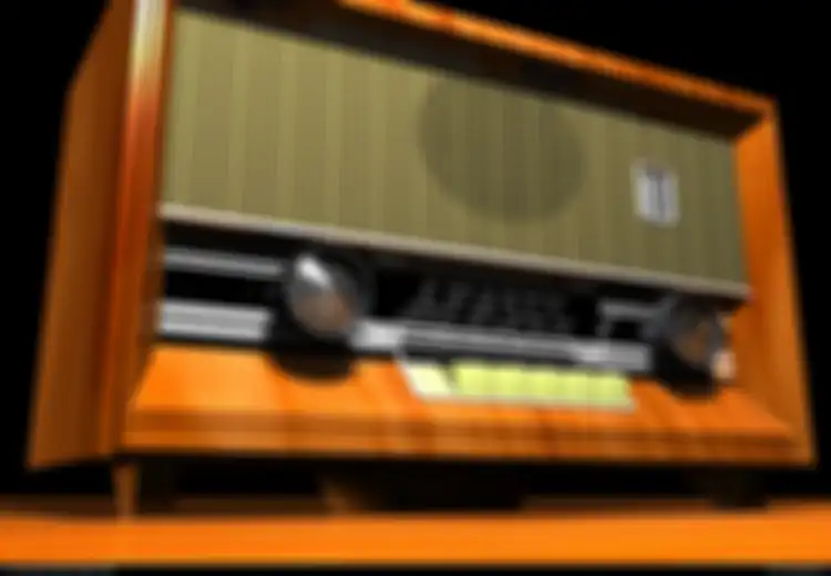 Berterimakasihlah kepada Radio