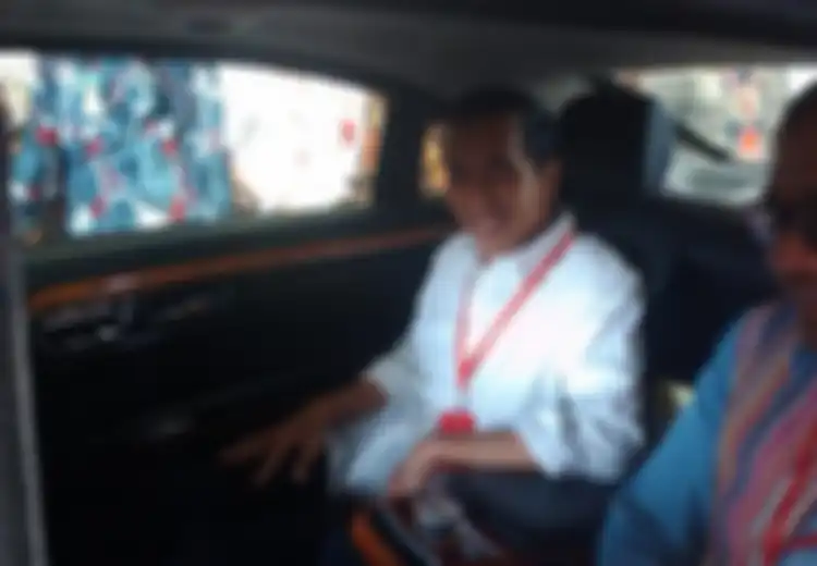 Bagaimana Spesifikasi Mercedes S-Class Anti Peluru yang Digunakan Jokowi?