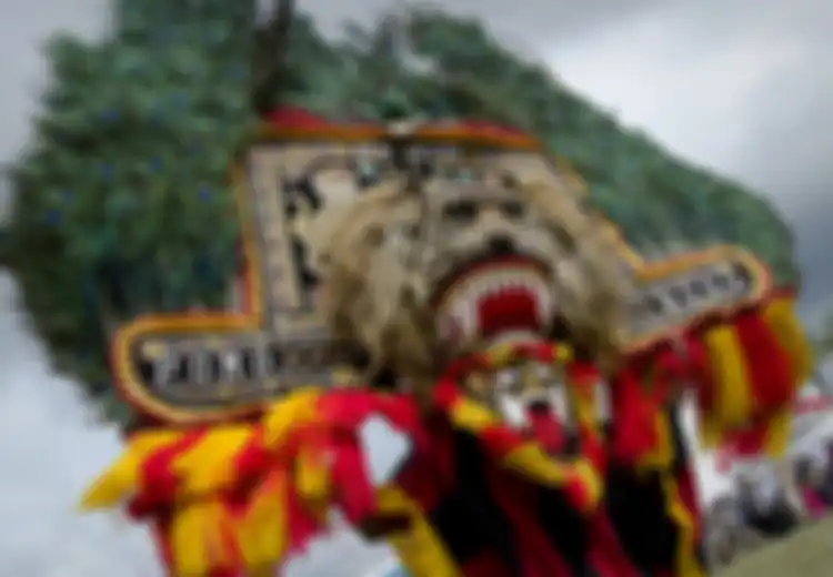 Menyinggahi Bumi Reog Ponorogo, Wisata Asyik Yang Mencerahkan