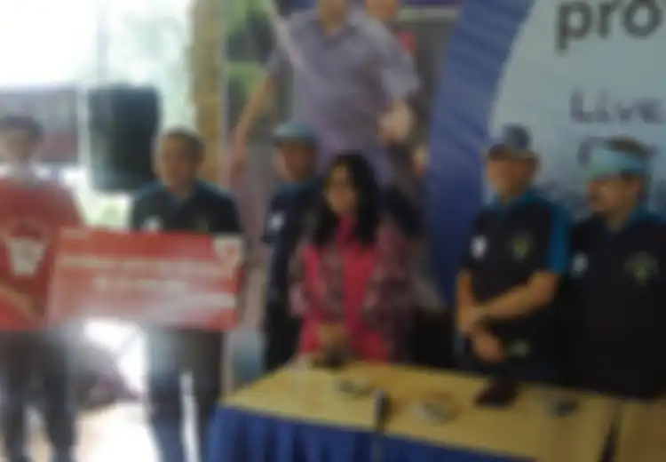 Soyjoy Memberikan Donasi pada Keluarga Penyandang Diabetes