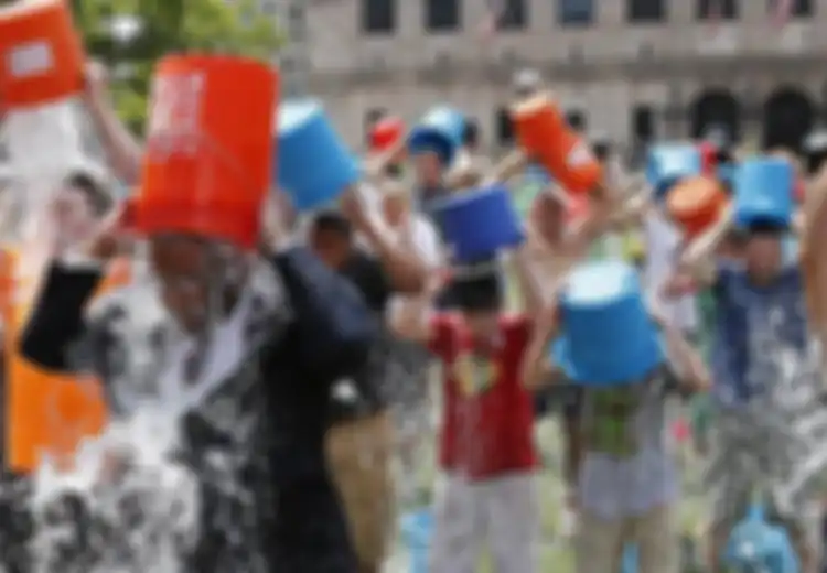 Apakah Tantangan Ice Bucket Challenge Membantu Pasien ALS?