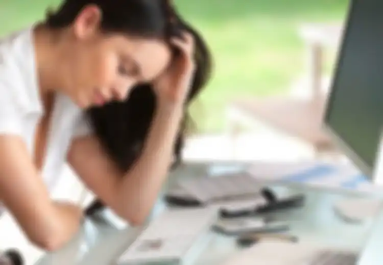 Semakin Berkuasa, Perempuan Semakin Stres