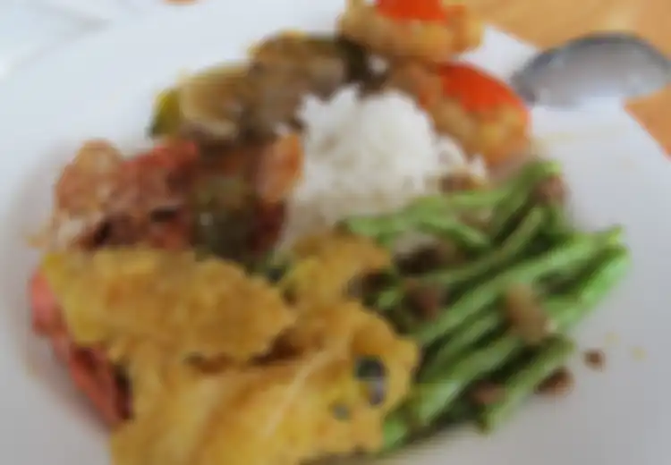 Bagaimana Cara Makan yang Benar?
