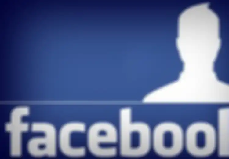 Bercermin dari Foto Profil