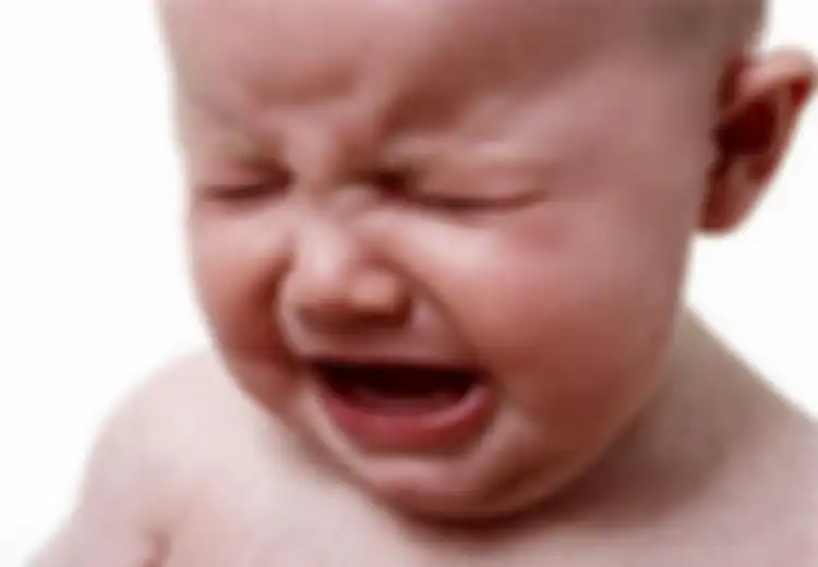 Tips Menenangkan Bayi Menangis