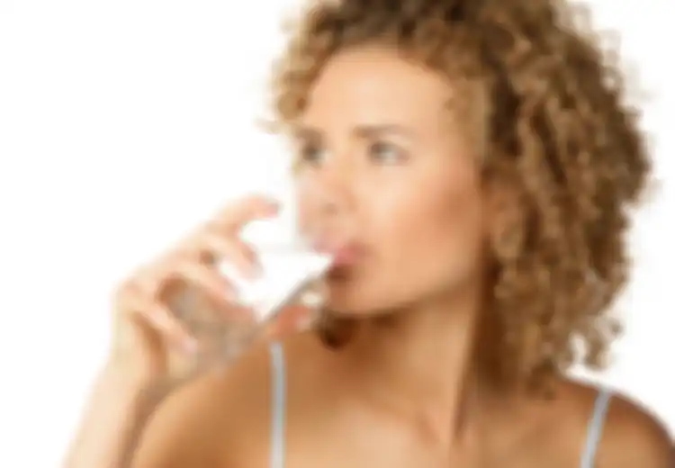 Enam Fakta Pentingnya Minum Air Putih