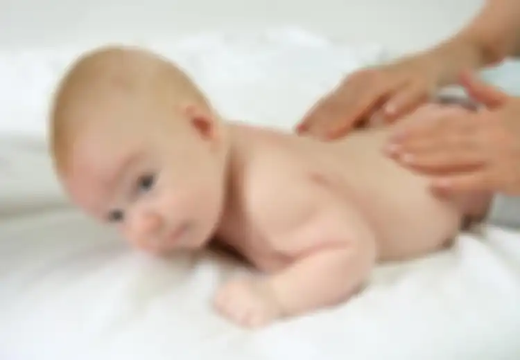 Pijat Bayi (2): Agar Bayi Merasa Aman dan Tenang