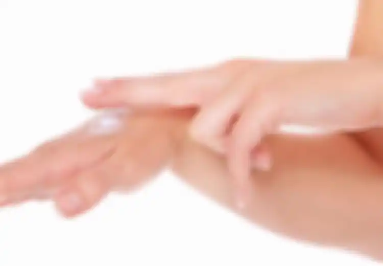 Inilah Bedanya ‘Body Serum’ dan ‘Body Lotion’