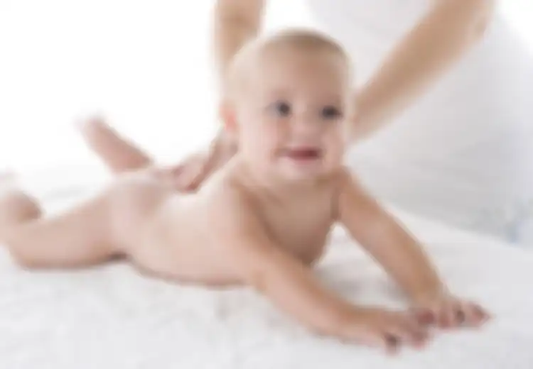 Tak Perlu Panik saat Bayi Cegukan, Ini Cara Efektif Mengatasinya