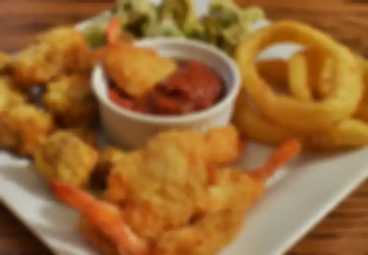 Siapa Bilang Kita Tak Boleh Makan Gorengan? Orang Diet Lemak pun Boleh, Asal Tahu Caranya