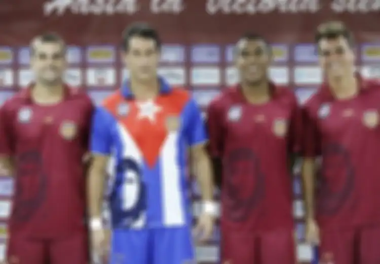 Unik! Jersey Sepakbola Bergambar Che Guevara